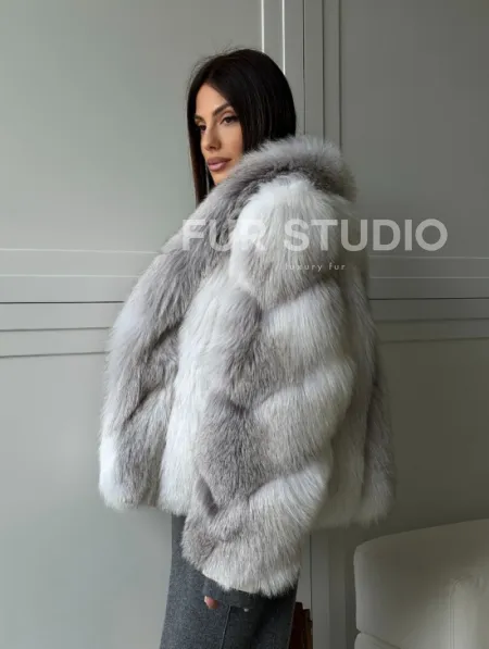Полушубок из белой лисы, рукава - косички - фото 11