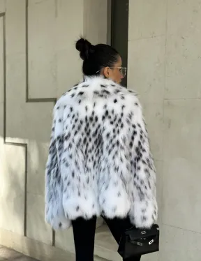 Шуба из меха лисы под рысь - цвет белый, PREMIUM COLLECTION - фото 8