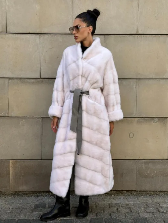 Норковая шуба с поясом, стойка воротник - цвет колотый лед - фото 10