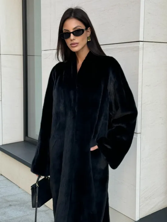 Меховое пальто из аукционного меха норки SAGA FURS, V-образный воротник - фото 2