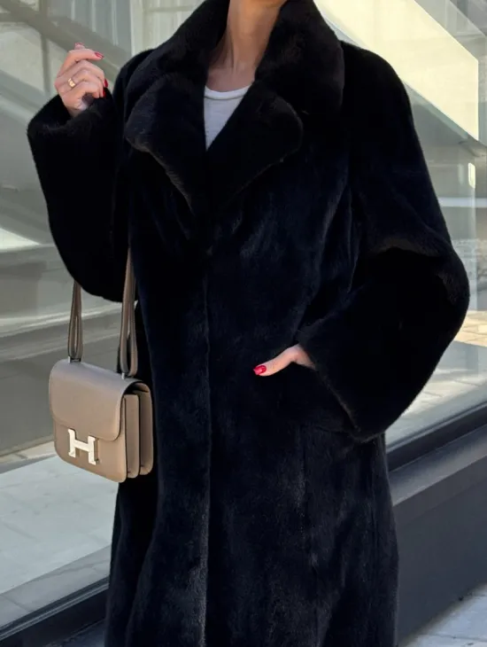 Шуба из аукционного меха норки Kopenhagen Fur, английский воротник - фасон баллон - фото 2