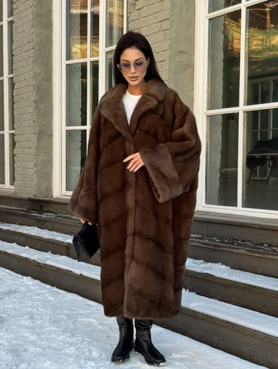 Женская шуба больших размеров из меха норки фасон «Бохо» - фото 9