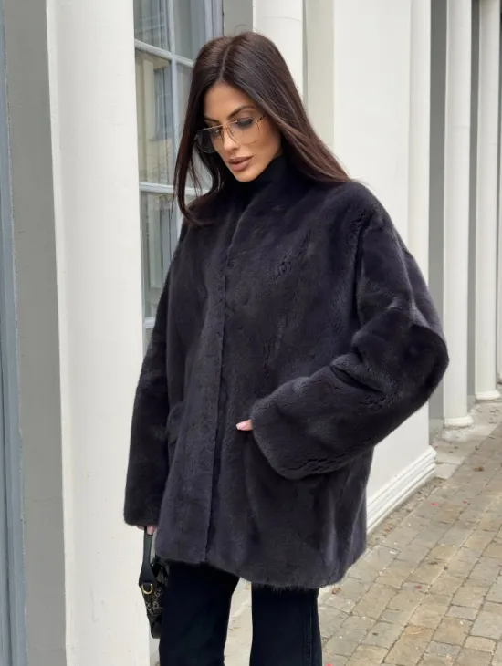 Графитовый норковый жакет с V-образным воротником - фото 1