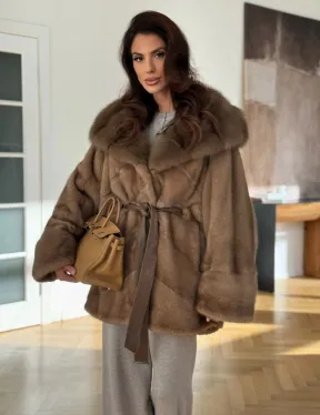 Шуба норковая бежевая с капюшоном - фото 0