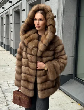 Шуба из натурального меха куницы с капюшоном - фото 8