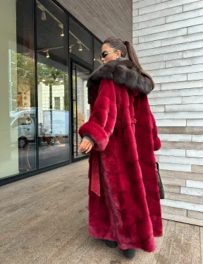 Длинная норковая шуба с капюшоном куница - фото 17