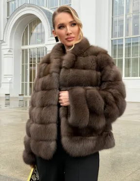 Меховой жакет из куницы - фото 16