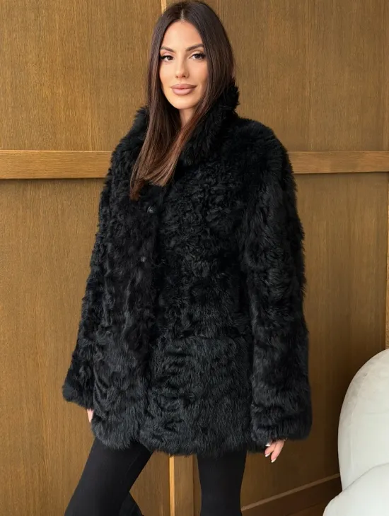 Черная двухсторонняя дубленка из меха тиградо - фото 6