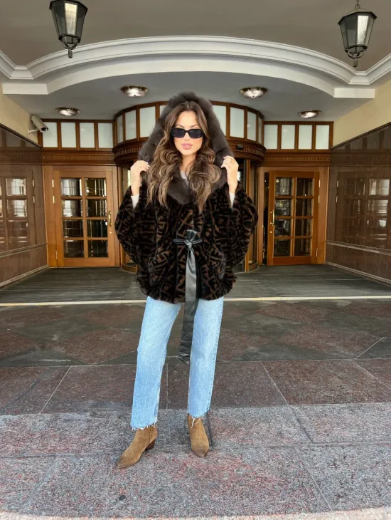 Пончо из скандинавской норки с принтом - фото 3