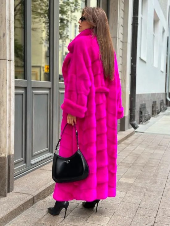 Норковая шуба в цвете фуксия - фото 2