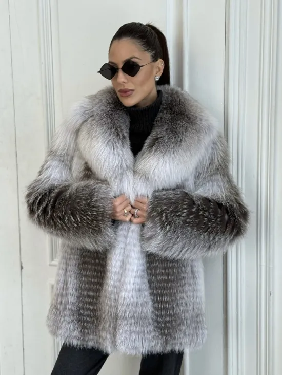 Шуба из меха арктической лисы - серая - фото 1