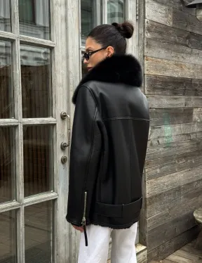 Дубленка из натуральной овчины с мехом песца - фото 10