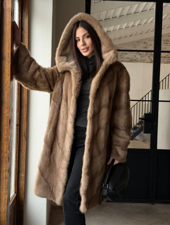 Норковая шуба с капюшоном - цвет пастель - фото 11
